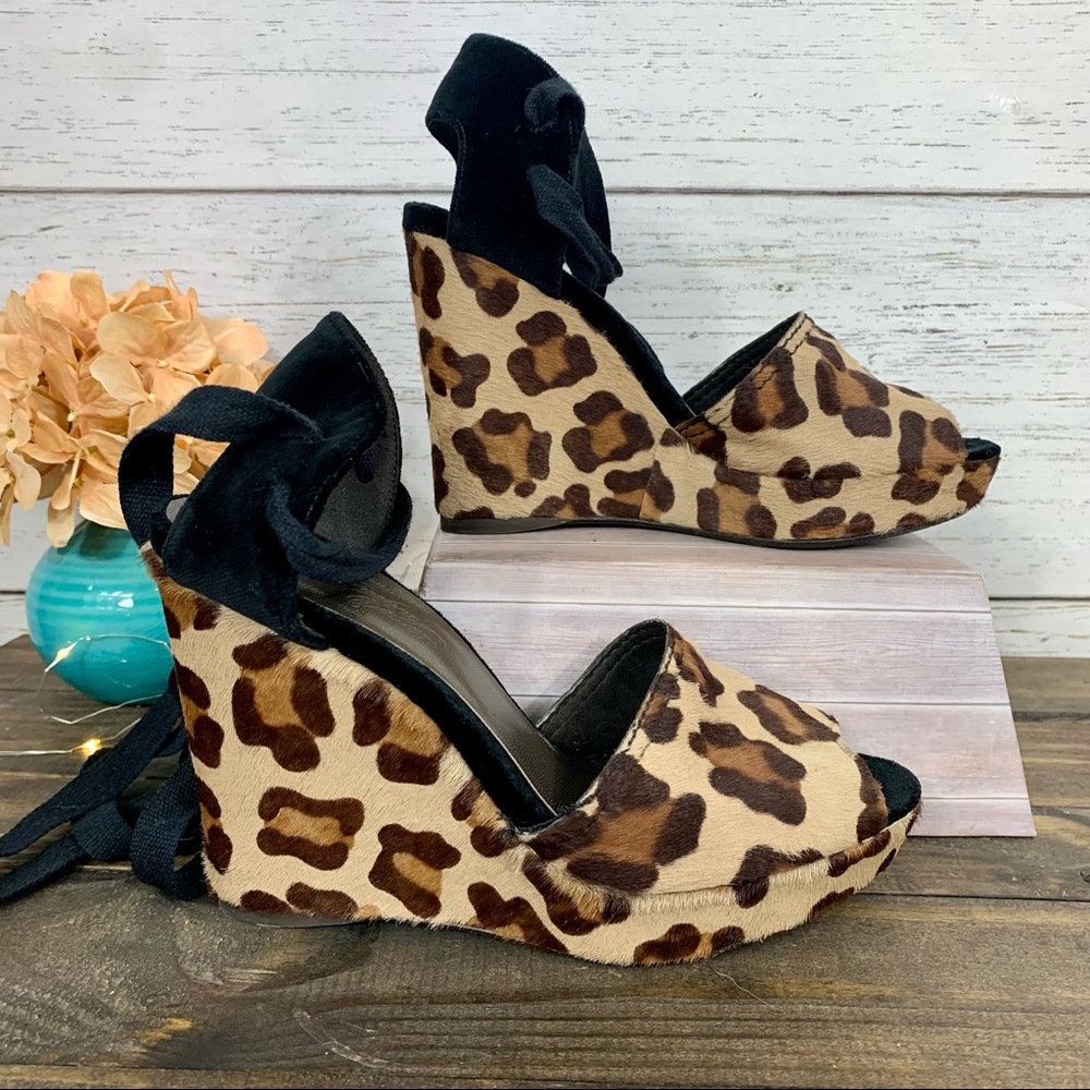 STUART WEITZMAN Theodora & Callum Leopard Calf Hair Platform LaceUp Wedge